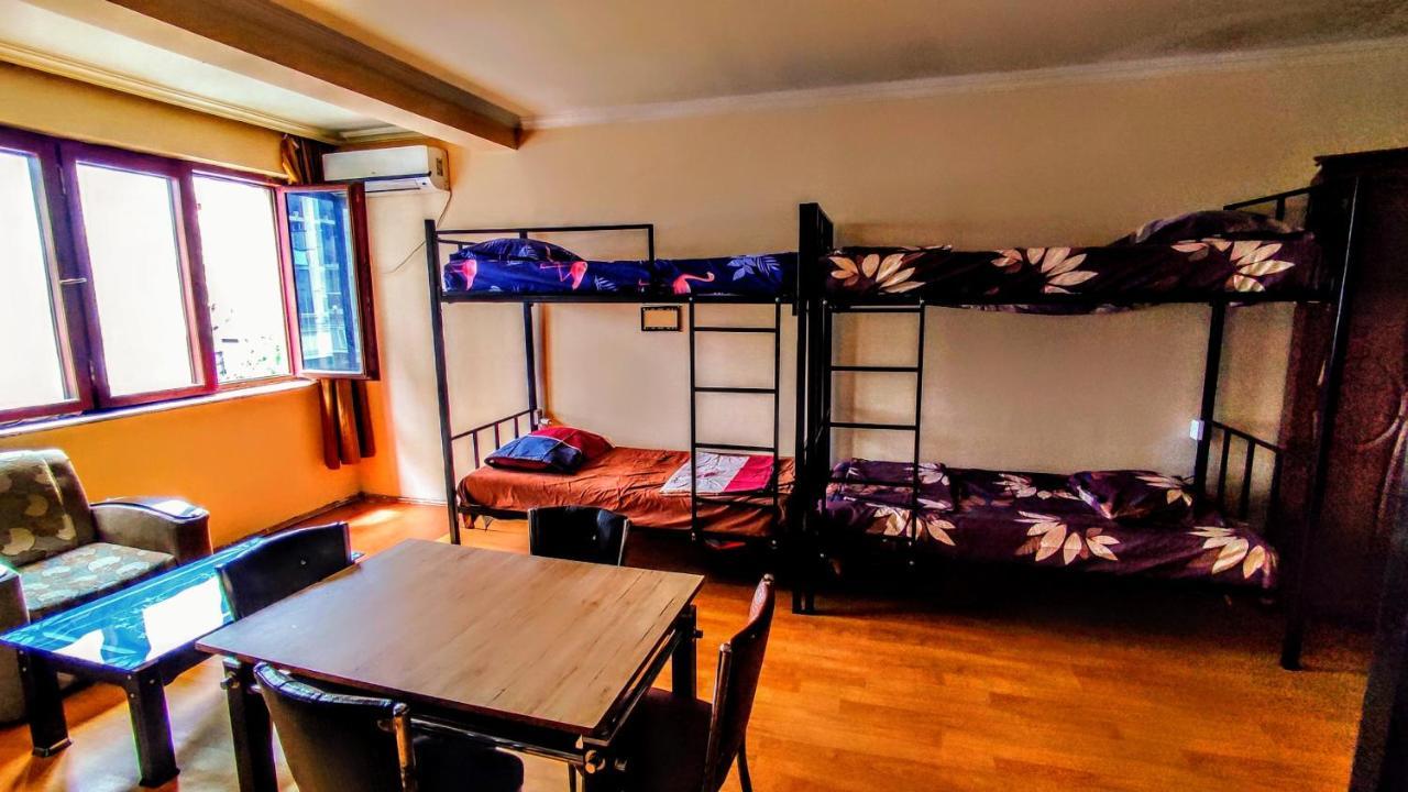 Masala Hostel บาทูมิ ภายนอก รูปภาพ